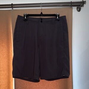 Under Armour Men's Dark Gray Golf Shorts